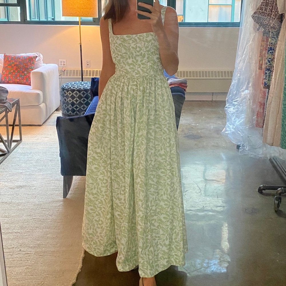 Coco Shop Scoop Neck Green Limes Dress size S